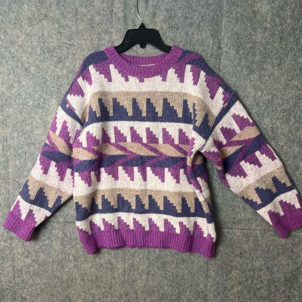 entro Woman’s‎ Large Knit Geometric Patterned Purple chunky pullover Sweater